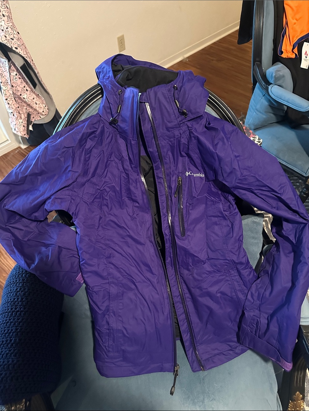 Women’s Columbia Violet Hooded Rain Shell